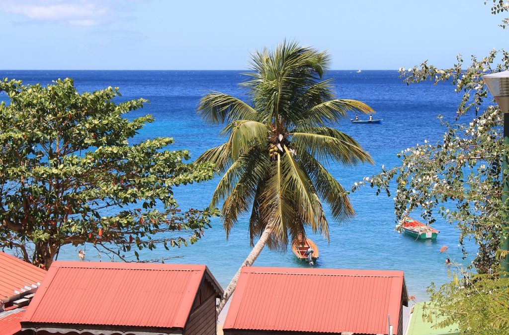 s'expatrier en outre mer
